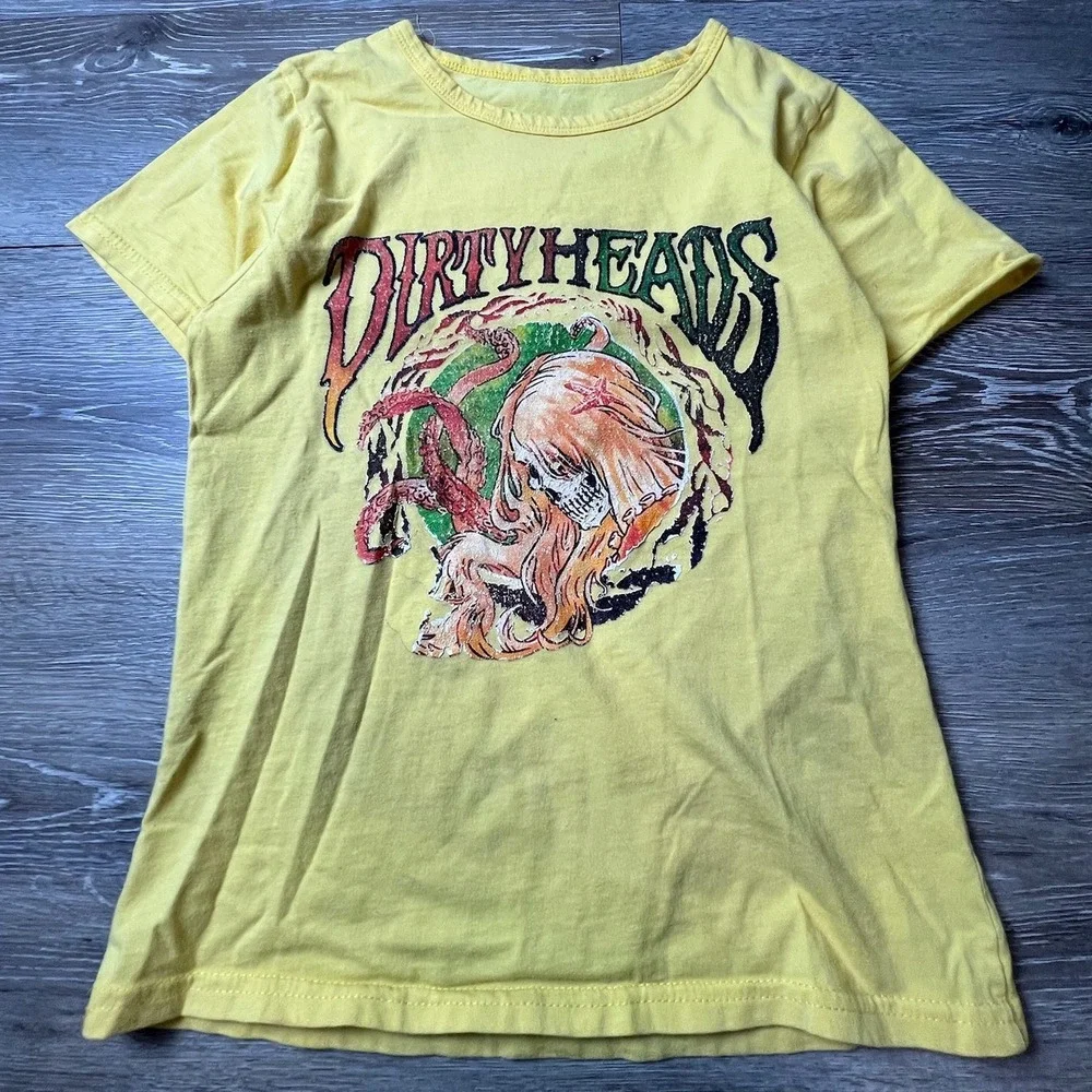Dirty Heads T-Shirt Womens Small Yellow Graphic Band Tee Skull Octopus Reggae